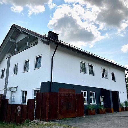 Das Singold Hotel Mit Highspeed Wlan Und Digitalem Schluessel Schwabmunchen Exterior foto
